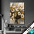 Led Bild Goldene Bluetenpoesie Hochformat Produktvorschau