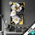 Led Glasbild Weisse Blumen Mit Gold Hochformat Produktvorschau